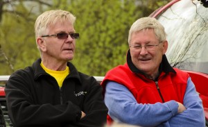 Initiativtagarna Jan Nilsson och Tommy Hemert efter välförättat värv
